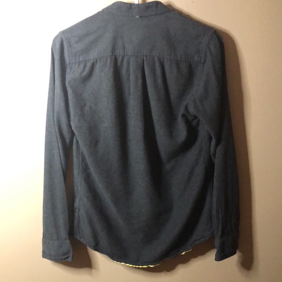 Descendants of thieves limited edition shirt - Picture 6 of 6